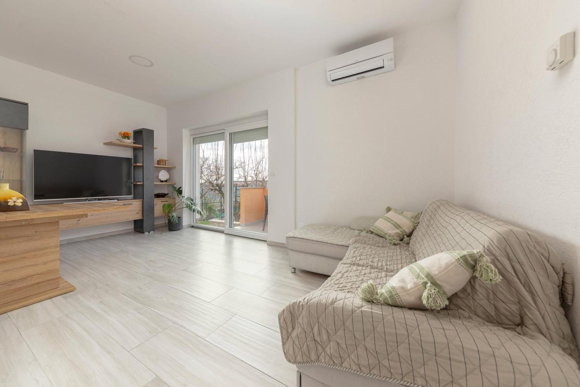 Apartma Zan Daire Šmarje Dış mekan fotoğraf