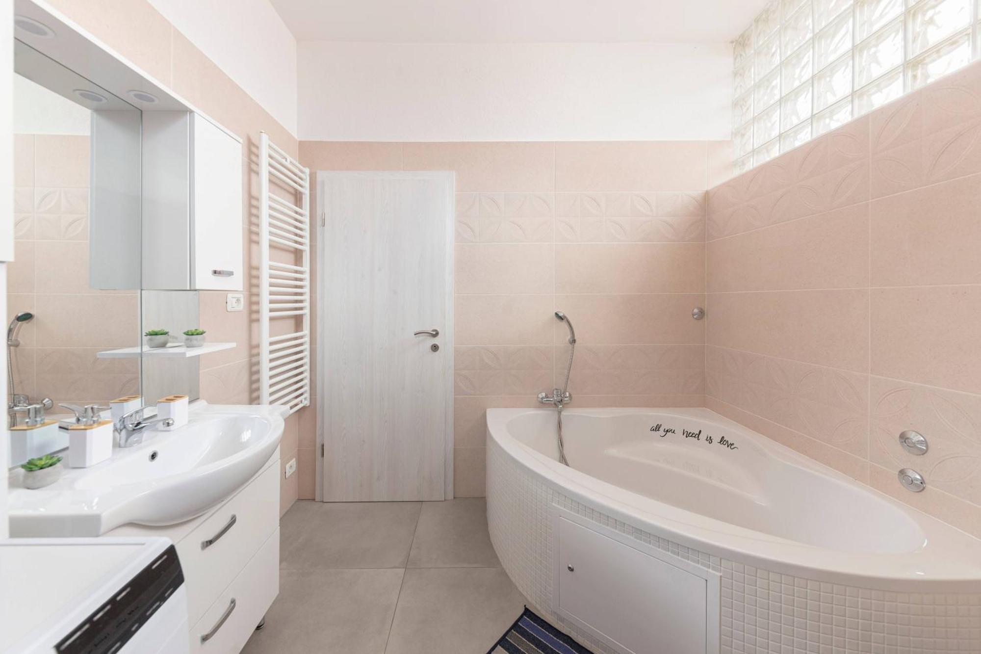 Apartma Zan Daire Šmarje Dış mekan fotoğraf